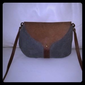Shelter vintage small crossbody bag good condition